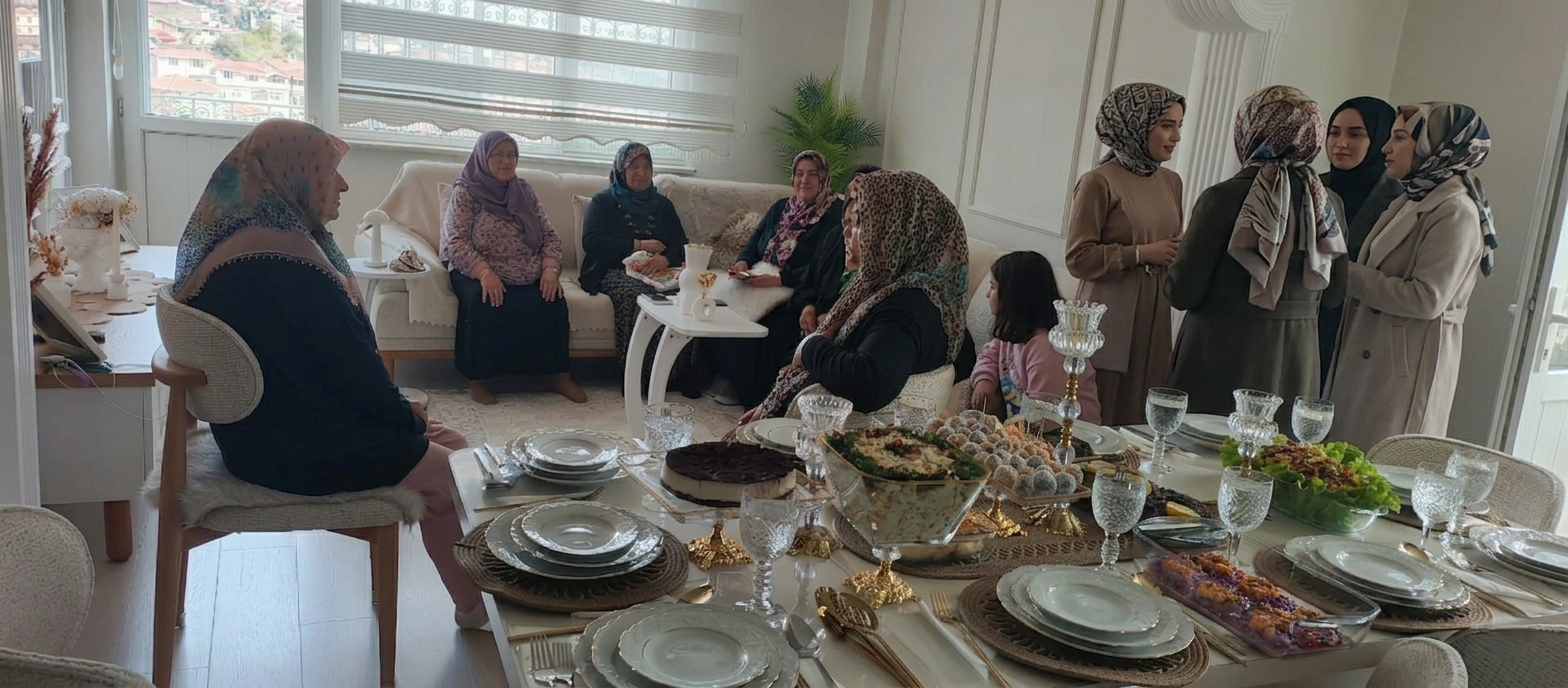 Vefa ve Rahmet Buluşması: Güven Albayrak Hoca Kur’an-ı Kerim Tilaveti ile Yad Edildi