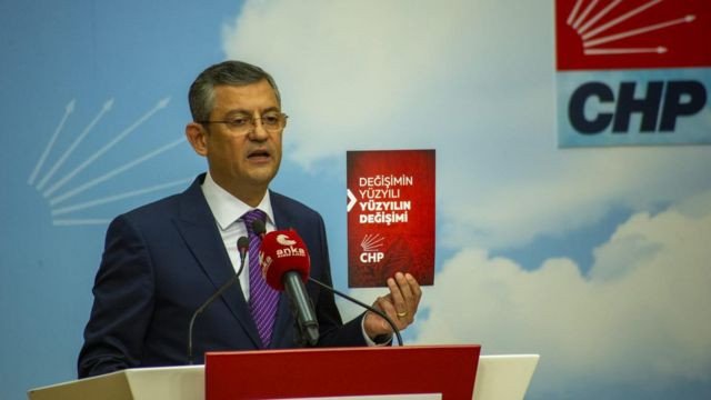 CHP GENEL MERKEZİ ADALET DAĞITIYOR 