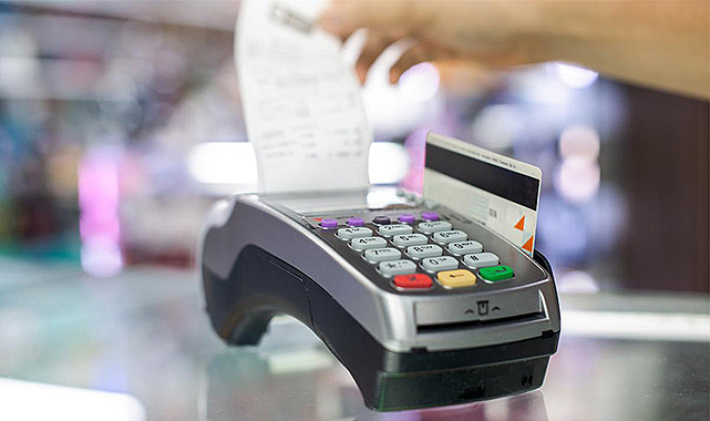 Kredi Kartı Kullanımında Yeni Dönem: Bankalar Uyarıyor!